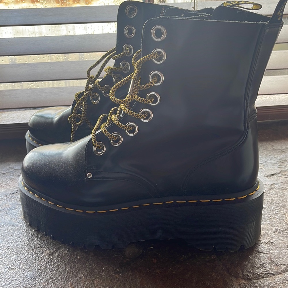 JADON MAX BOOT WOMEN'S PLATFORM